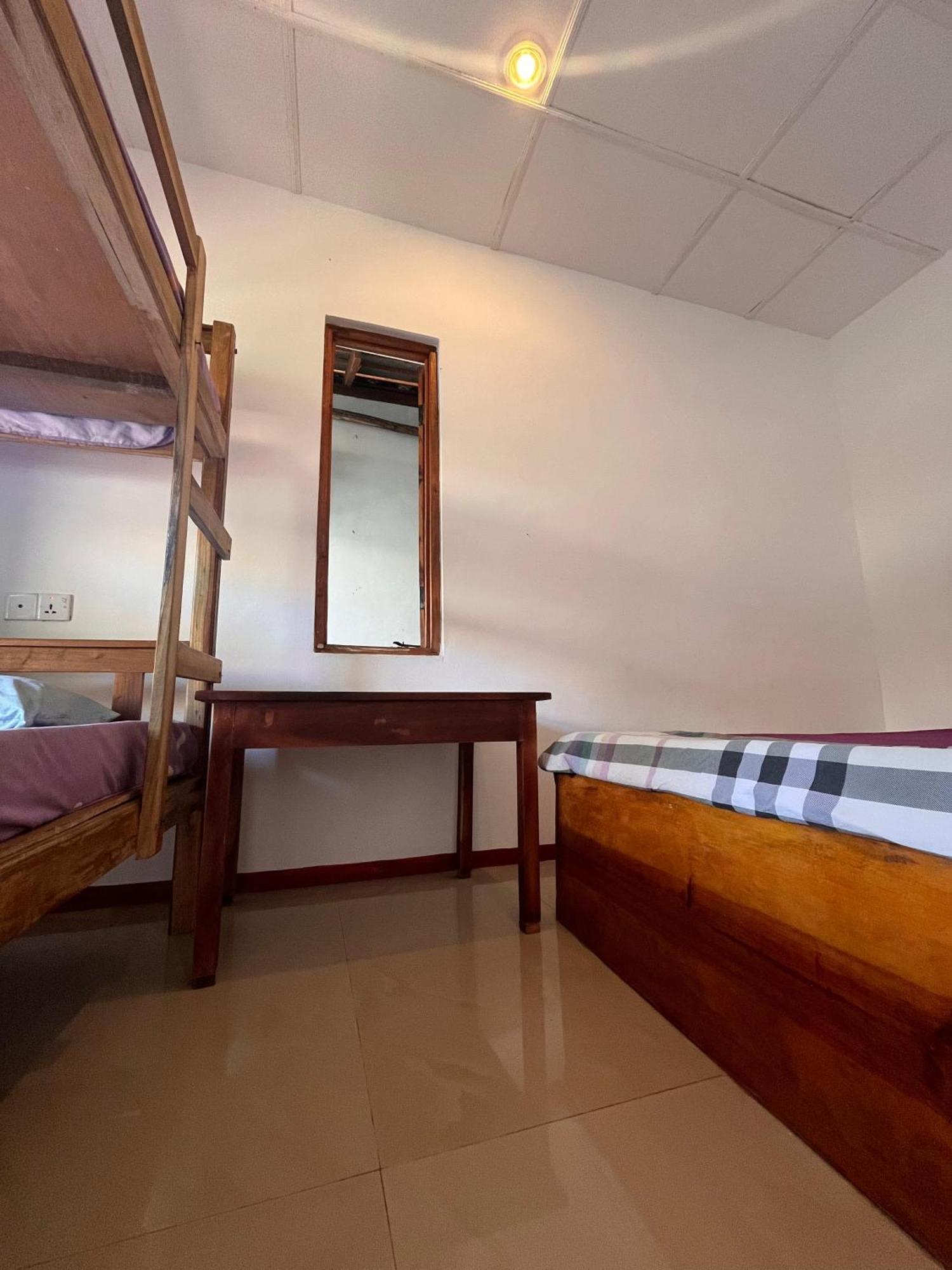 Crystal Bay Hotel Arugam Bay Room photo
