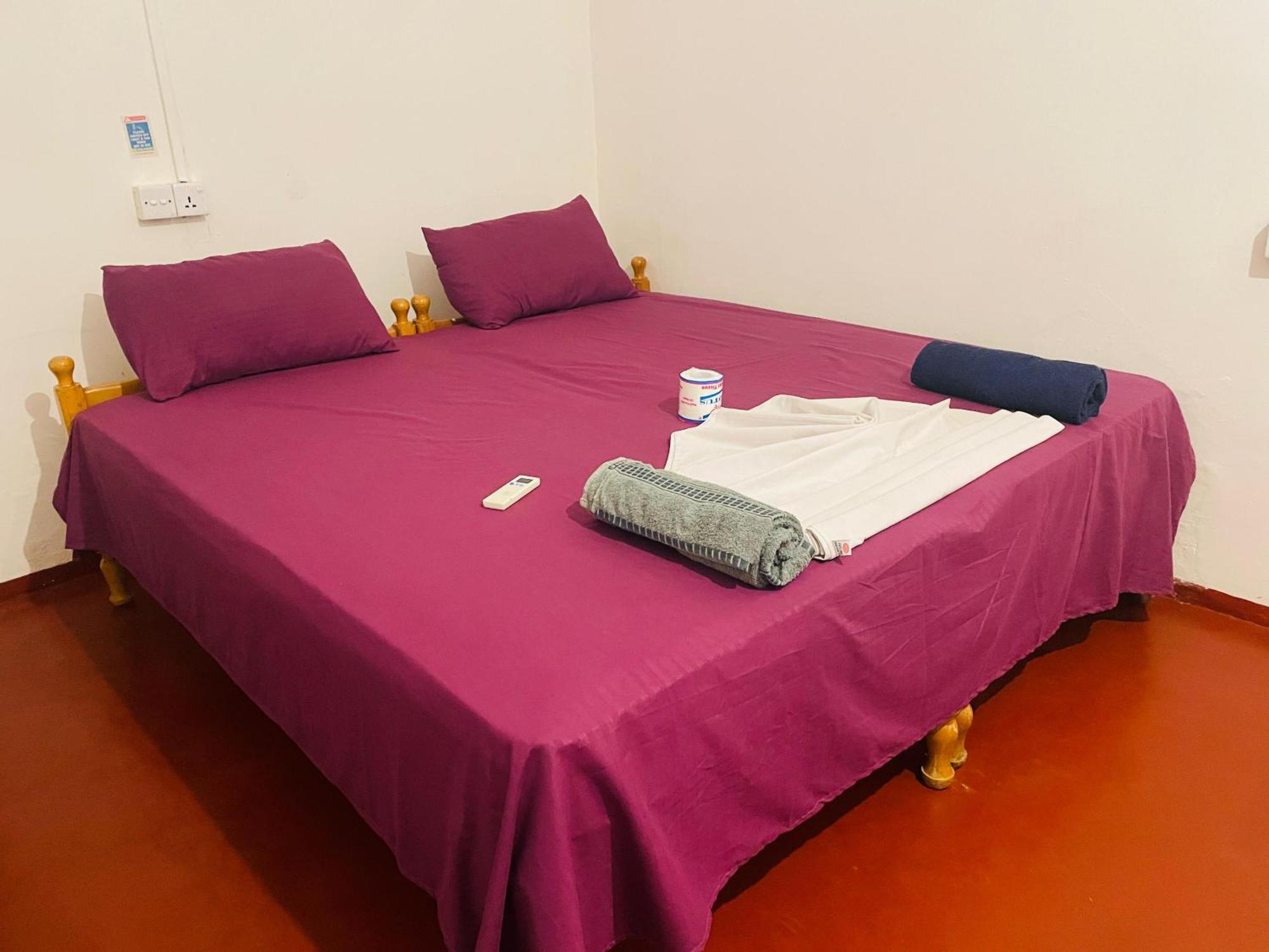 Crystal Bay Hotel Arugam Bay Room photo